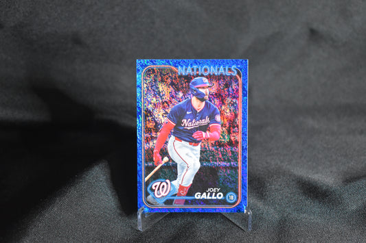 ⚾ Joey Gallo – 2024 Topps Update #US136 (Blue Foilboard Parallel)