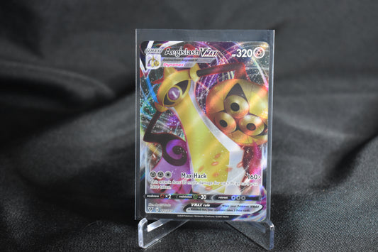 ⚔️ Aegislash VMAX – Vivid Voltage